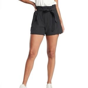 NWT Athleta Skyline Short II Black Lightweight Wrinkle Resistant Travel